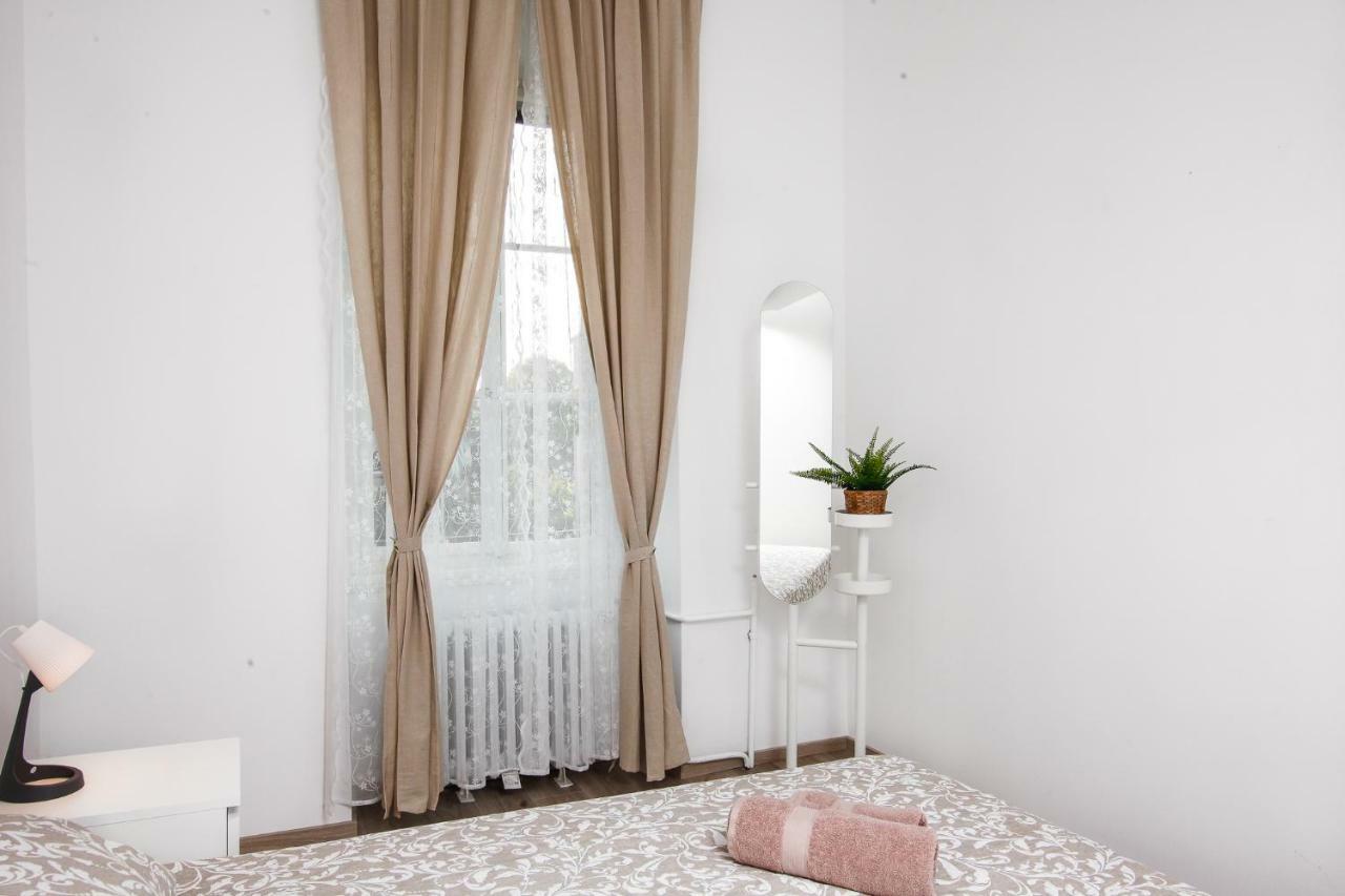 Apartment Kensi*** PUY Eksteriør bilde